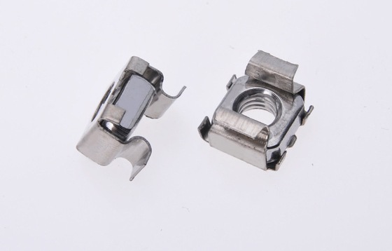Noix carrées en acier inoxydable standard GB M4 M6 M8 M12 pour connexion à verrouillage automatique