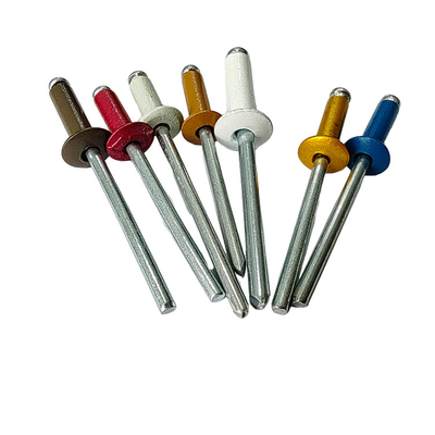 Rivets de couleur pour machines livraison dans les 30 jours suivant le dépôt anticipé