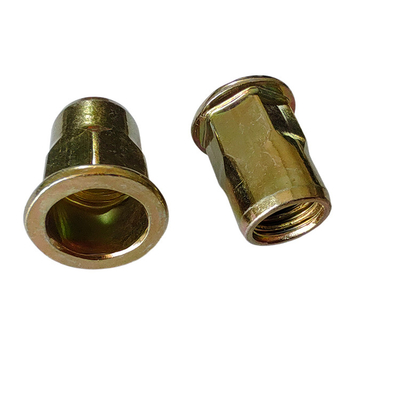 Noix de rivet à tête plate à tête plate semi-hexagonale plaquée en zinc jaune pour les applications de mesure impériales