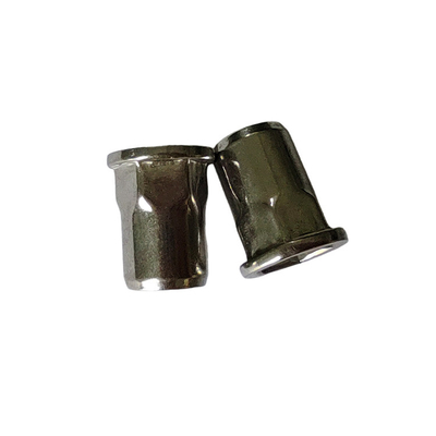Noix de rivete à filetage aveugle métrique semi-hex avec acier inoxydable 304 8-18 matériau standard