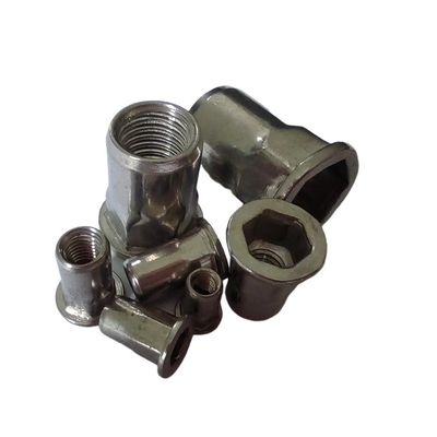 Noix de rivete à filetage aveugle métrique semi-hex avec acier inoxydable 304 8-18 matériau standard