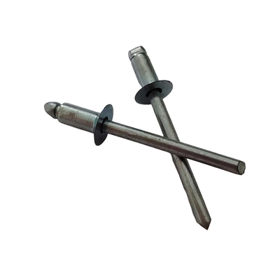 Résistance élevée 12 mm Rivets ouverts à l'extrémité aveugle Fer Countersunk Head Nature dans la norme DIN