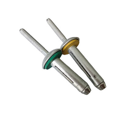 Des lanternes étanches à l'eau à prix abordable et à tête de dôme avec un traitement simple à prix réduit