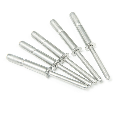 Rivet aveugle de type coupe en acier inoxydable argenté avec tête de dôme