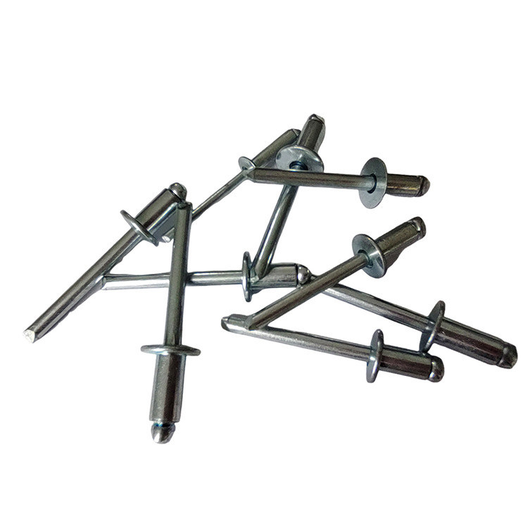 Rivets à tête ronde en fer à haute résistance industrielle