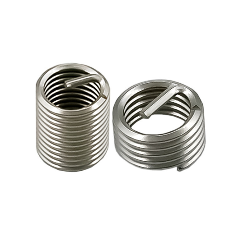 Titane d'argent M2 M2.5 M3 M3.5 M4 M5 M6 M8 Filament de fil d'acier