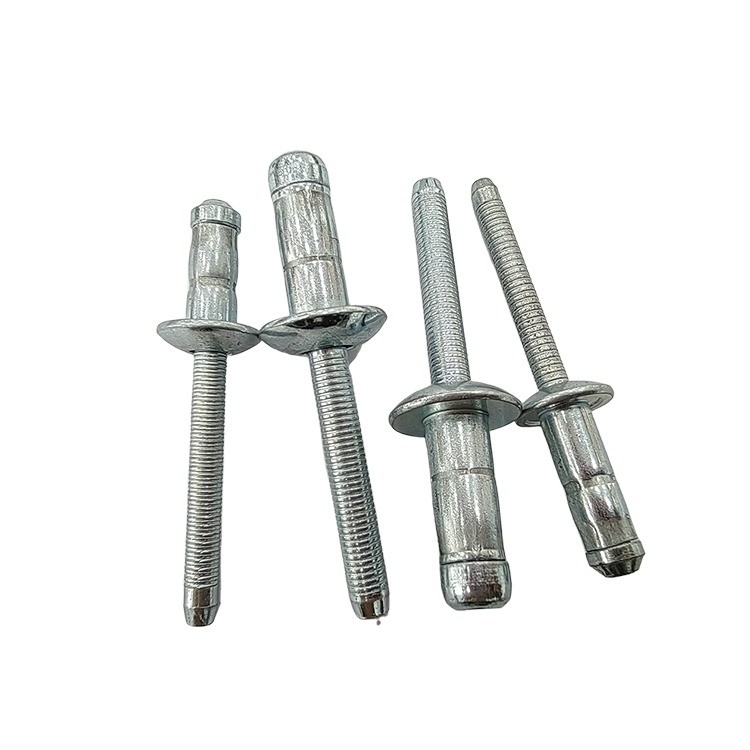 Finition brillante Rivet aveugle en acier au carbone pour fenêtre de porte